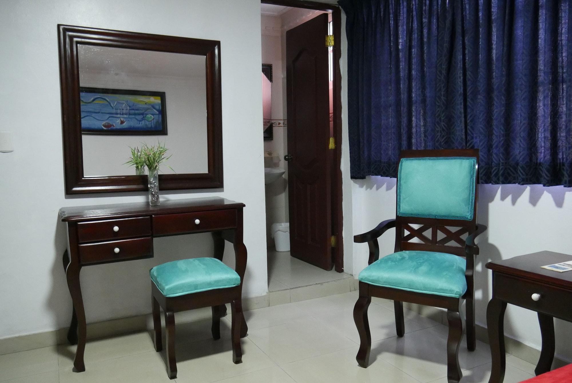 Hotel Luis V Santo Domingo Kültér fotó