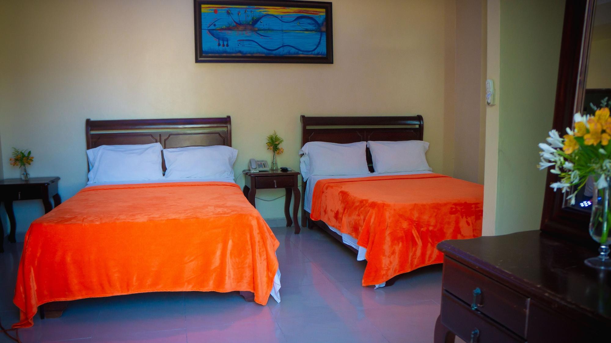 Hotel Luis V Santo Domingo Kültér fotó