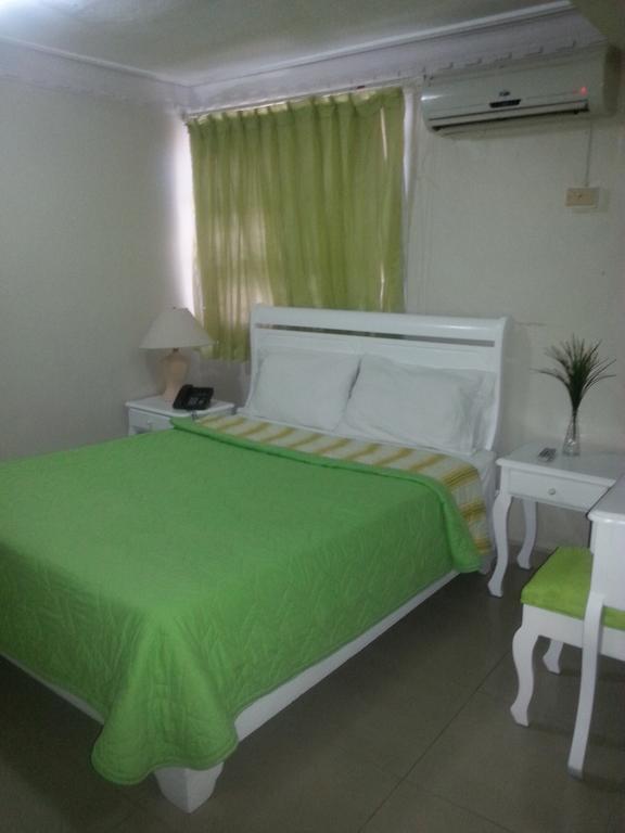 Hotel Luis V Santo Domingo Kültér fotó